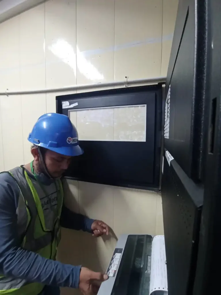 Proses pemasangan panel control fire alarm system (2)